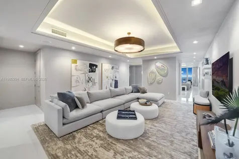 5959 Collins Avenue Miami Beach FL 33140