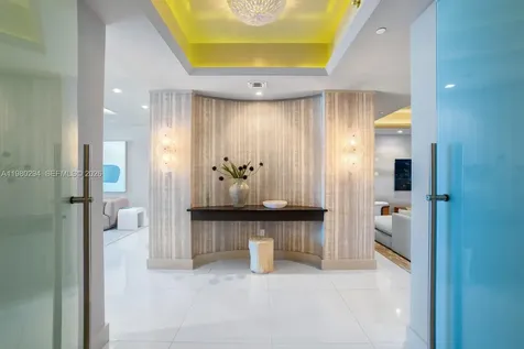 5959 Collins Avenue Miami Beach FL 33140