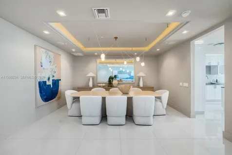 5959 Collins Avenue Miami Beach FL 33140
