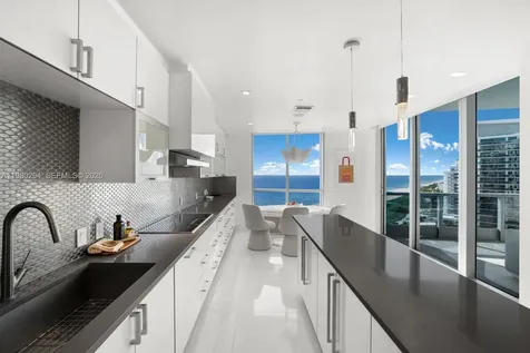 5959 Collins Avenue Miami Beach FL 33140