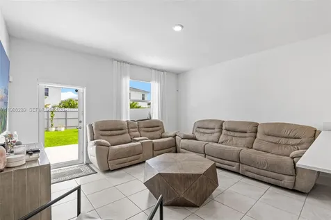 12731 SW 213th Street Miami FL 33177
