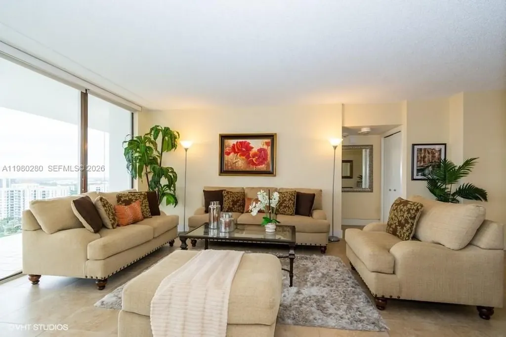 19707 Turnberry Way Aventura FL 33180