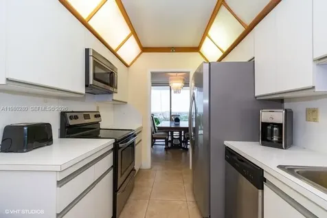 19707 Turnberry Way Aventura FL 33180