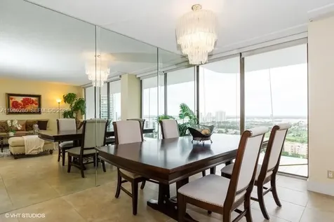 19707 Turnberry Way Aventura FL 33180