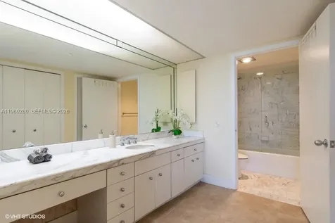 19707 Turnberry Way Aventura FL 33180