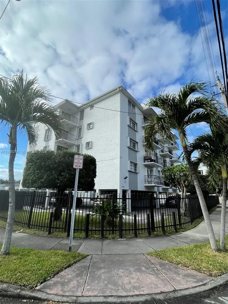 2500 SW 6th Street Miami FL 33135