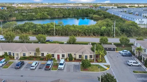 552 NE 5th Way Florida City FL 33034