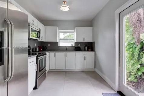 968 NE 80th Street Miami FL 33138