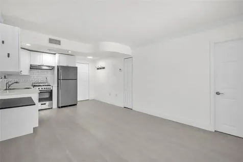 3245 Virginia Street Miami FL 33133