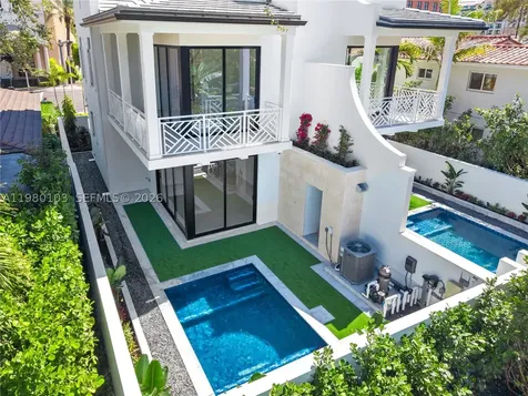 2710 + 2712 S Le Jeune Road Coral Gables FL 33134