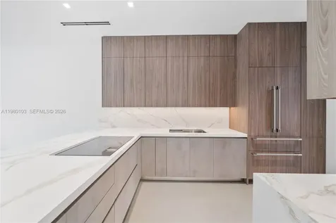 2710 S Le Jeune Road Coral Gables FL 33134