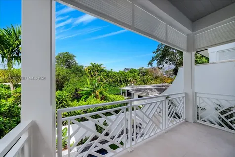 2710 S Le Jeune Road Coral Gables FL 33134