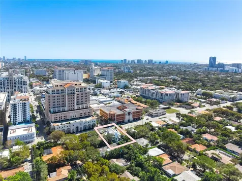 2710 S Le Jeune Road Coral Gables FL 33134