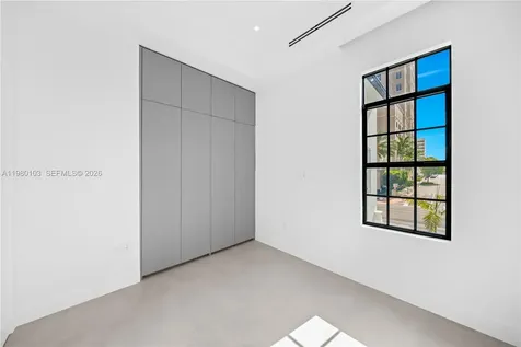 2710 S Le Jeune Road Coral Gables FL 33134