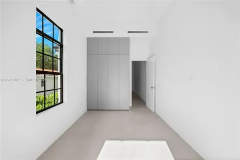 2710 S Le Jeune Road Coral Gables FL 33134
