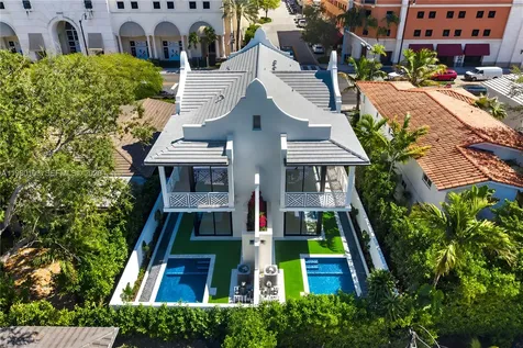 2710 S Le Jeune Road Coral Gables FL 33134