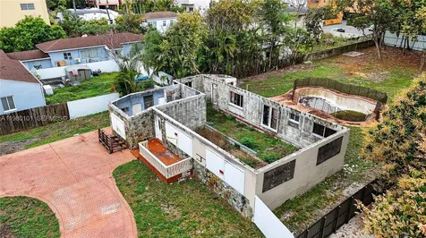 12395 Griffing Boulevard North Miami FL 33161