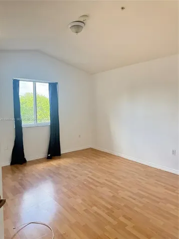 8838 W Flagler Street Miami FL 33174