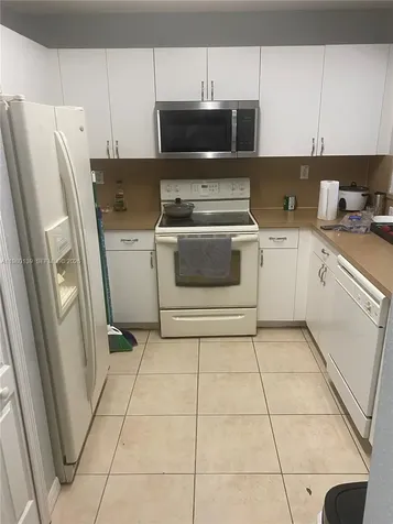 8838 W Flagler Street Miami FL 33174