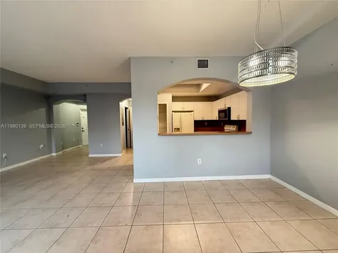 8838 W Flagler Street Miami FL 33174