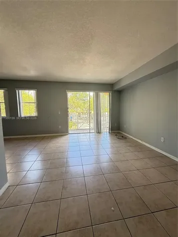 8838 W Flagler Street Miami FL 33174