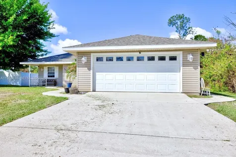 1521 Lancia Avenue Sebring FL 33872