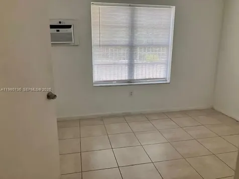 3696 William Avenue Miami FL 33133