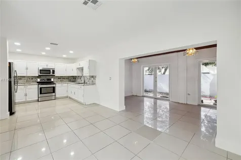 15131 SW 58th Street Miami FL 33193