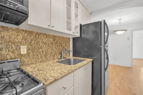 3245 Virginia Street Miami FL 33133