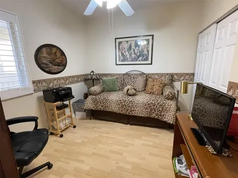 7775 Yardley Drive Tamarac FL 33321