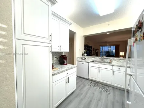 7775 Yardley Drive Tamarac FL 33321