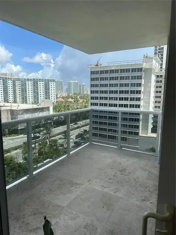 19111 Collins Avenue Sunny Isles Beach FL 33160