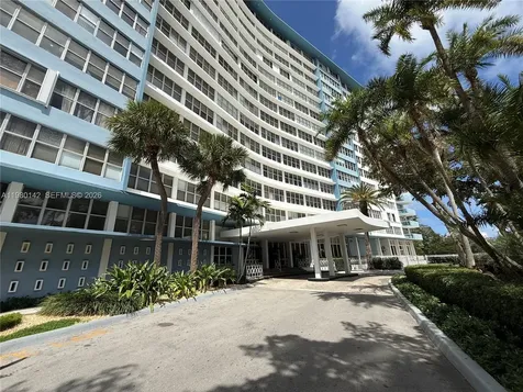 7441 Wayne Avenue Miami Beach FL 33141