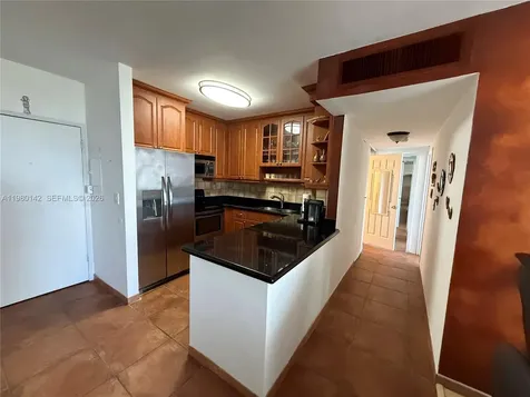 7441 Wayne Avenue Miami Beach FL 33141