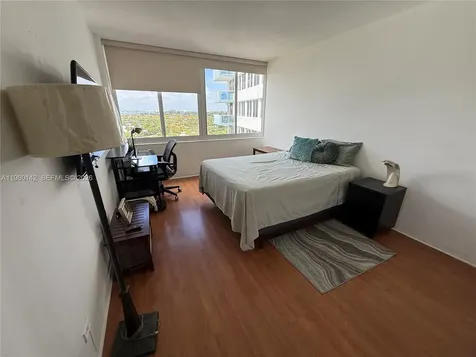 7441 Wayne Avenue Miami Beach FL 33141