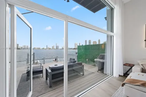 3927 NE 171st Street North Miami Beach FL 33160