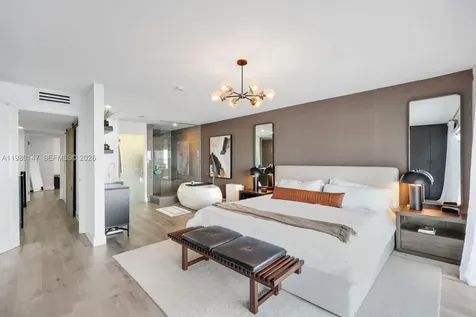 3927 NE 171st Street North Miami Beach FL 33160