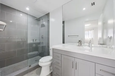 3927 NE 171st Street North Miami Beach FL 33160