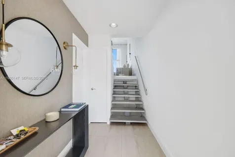 3927 NE 171st Street North Miami Beach FL 33160