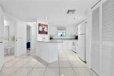 17801 N Bay Road Sunny Isles Beach FL 33160