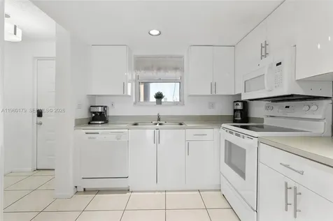 17801 N Bay Road Sunny Isles Beach FL 33160
