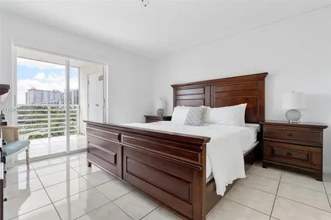 17801 N Bay Road Sunny Isles Beach FL 33160