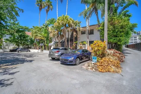 3265 Virginia Street Miami FL 33133