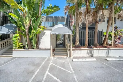 3265 Virginia Street Miami FL 33133