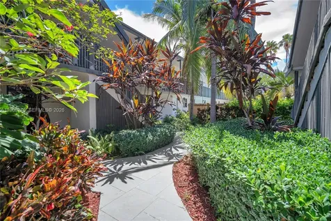 3265 Virginia Street Miami FL 33133