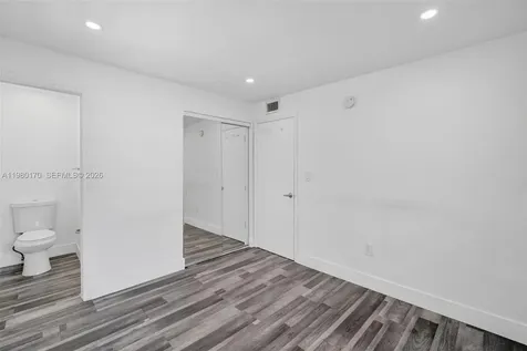 3265 Virginia Street Miami FL 33133