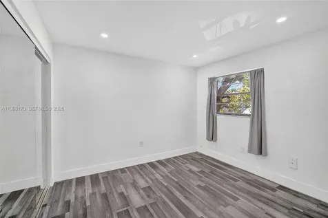 3265 Virginia Street Miami FL 33133