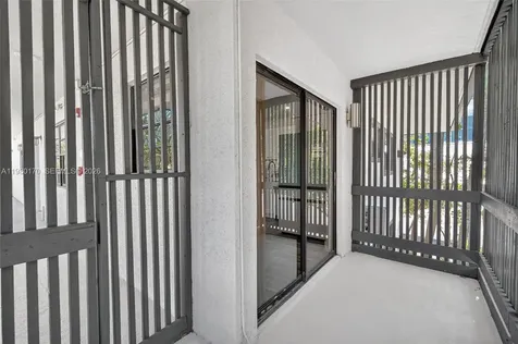 3265 Virginia Street Miami FL 33133
