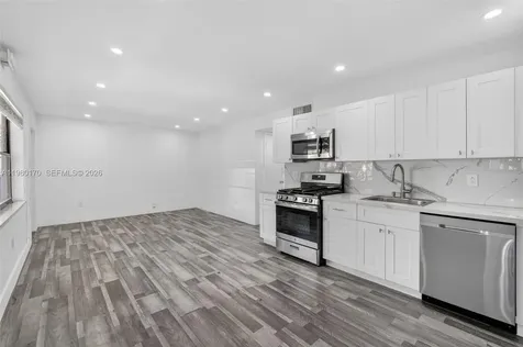3265 Virginia Street Miami FL 33133