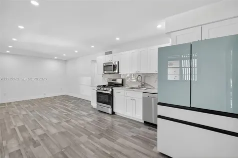 3265 Virginia Street Miami FL 33133